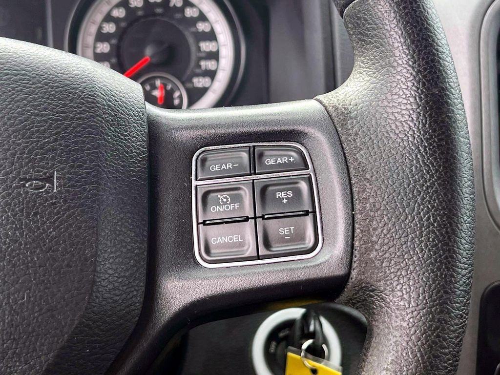 Used 2015 RAM 1500 Express image 20
