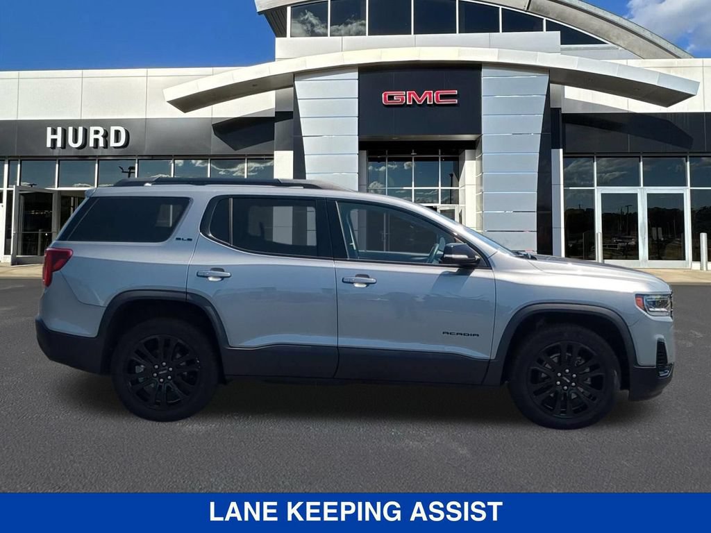 Certified 2023 GMC Acadia SLE w/ Driver Convenience Package AWD/4WD image 3