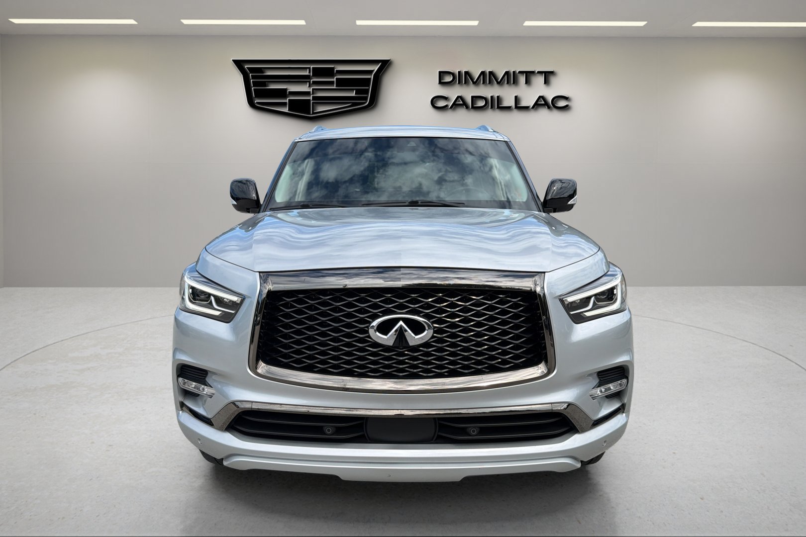 Used 2023 INFINITI QX80 Premium Select w/ Cargo Package AWD/4WD image 8