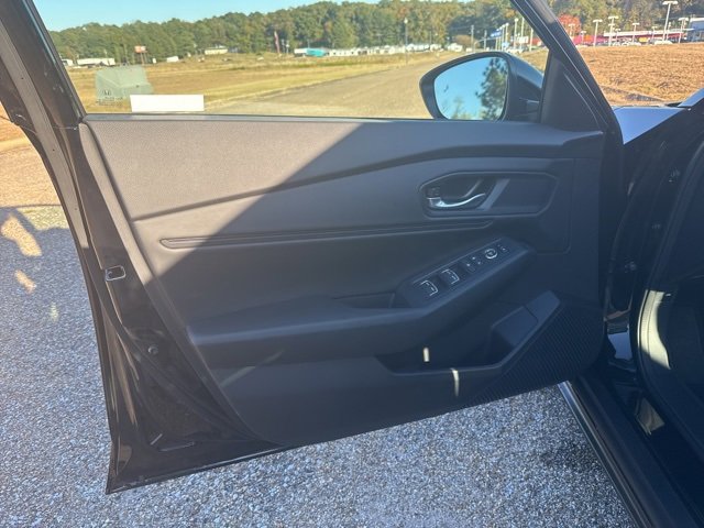 New 2025 Honda Accord SE image 17