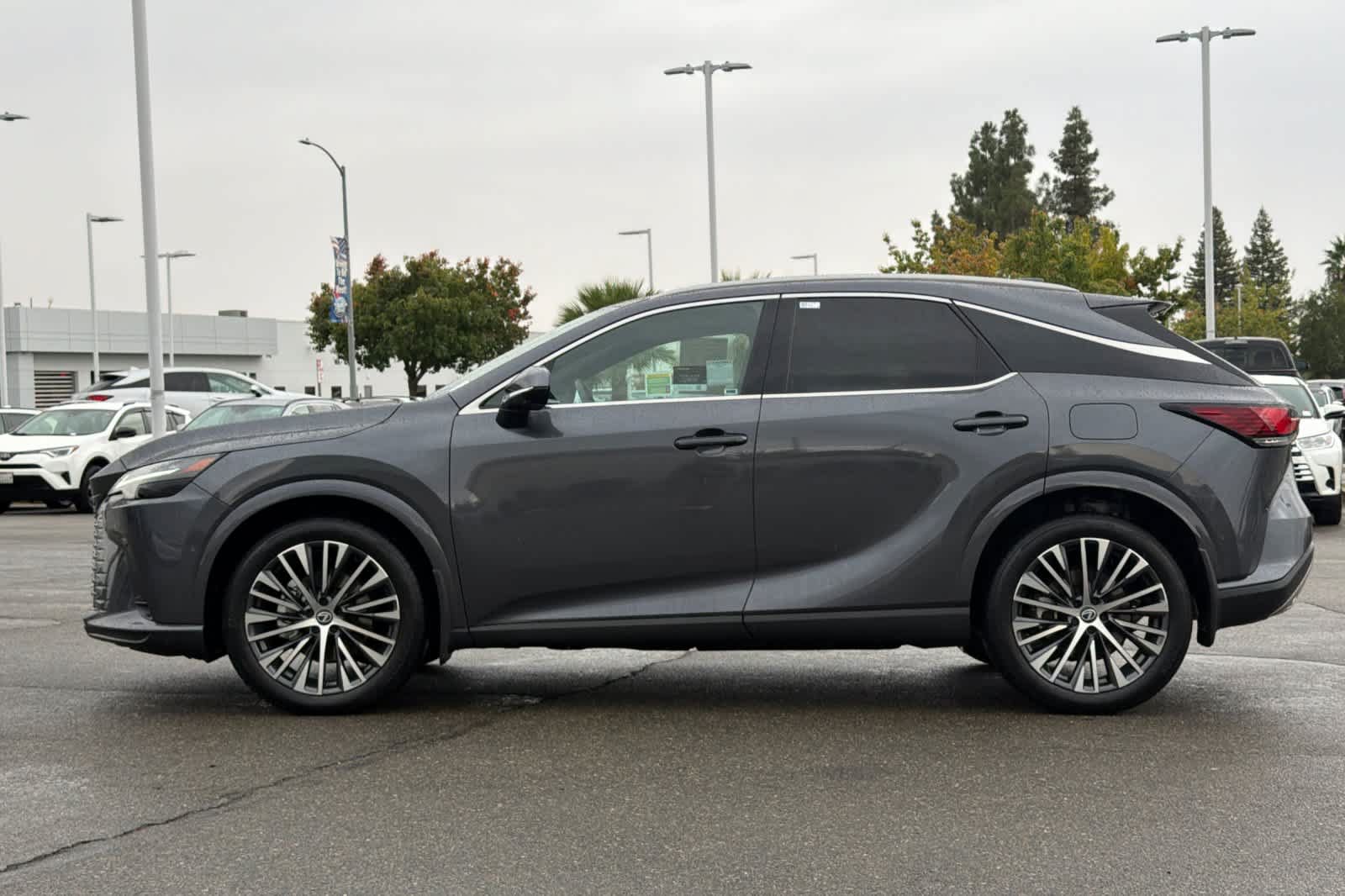 Used 2026 Lexus RX 350 w/ Convenience Package AWD/4WD image 9