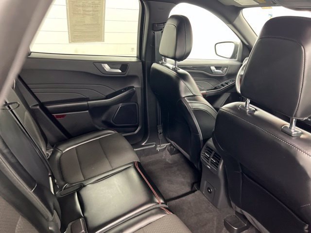 Used 2024 Ford Escape ST-Line w/ Tech Pack #1 AWD/4WD image 23