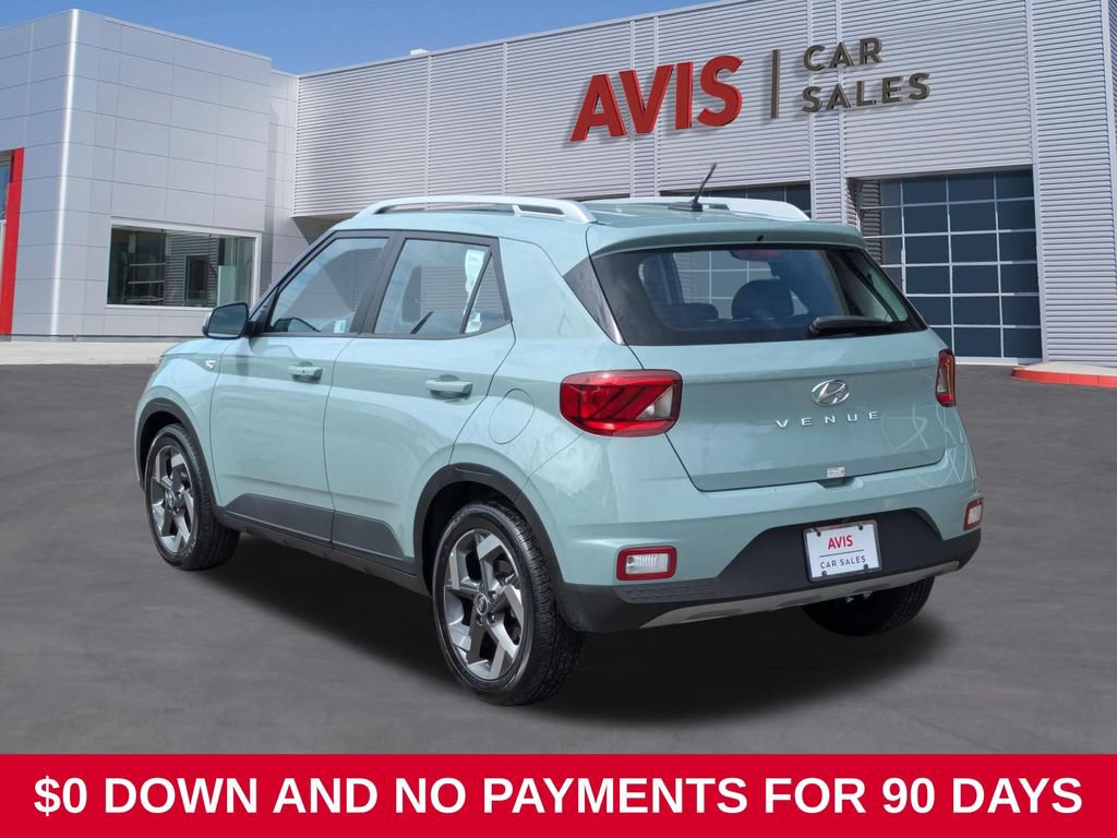 Used 2025 Hyundai Venue SEL FWD image 9