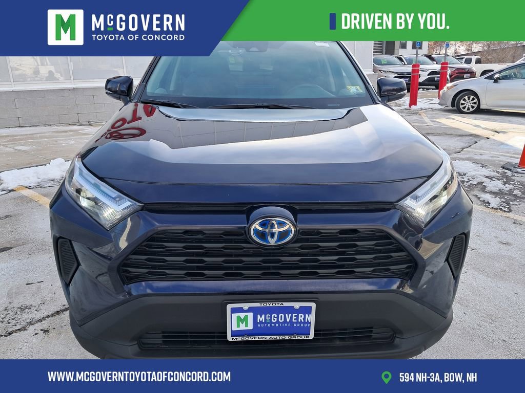 Used 2024 Toyota RAV4 XLE w/ Weather Package image 8
