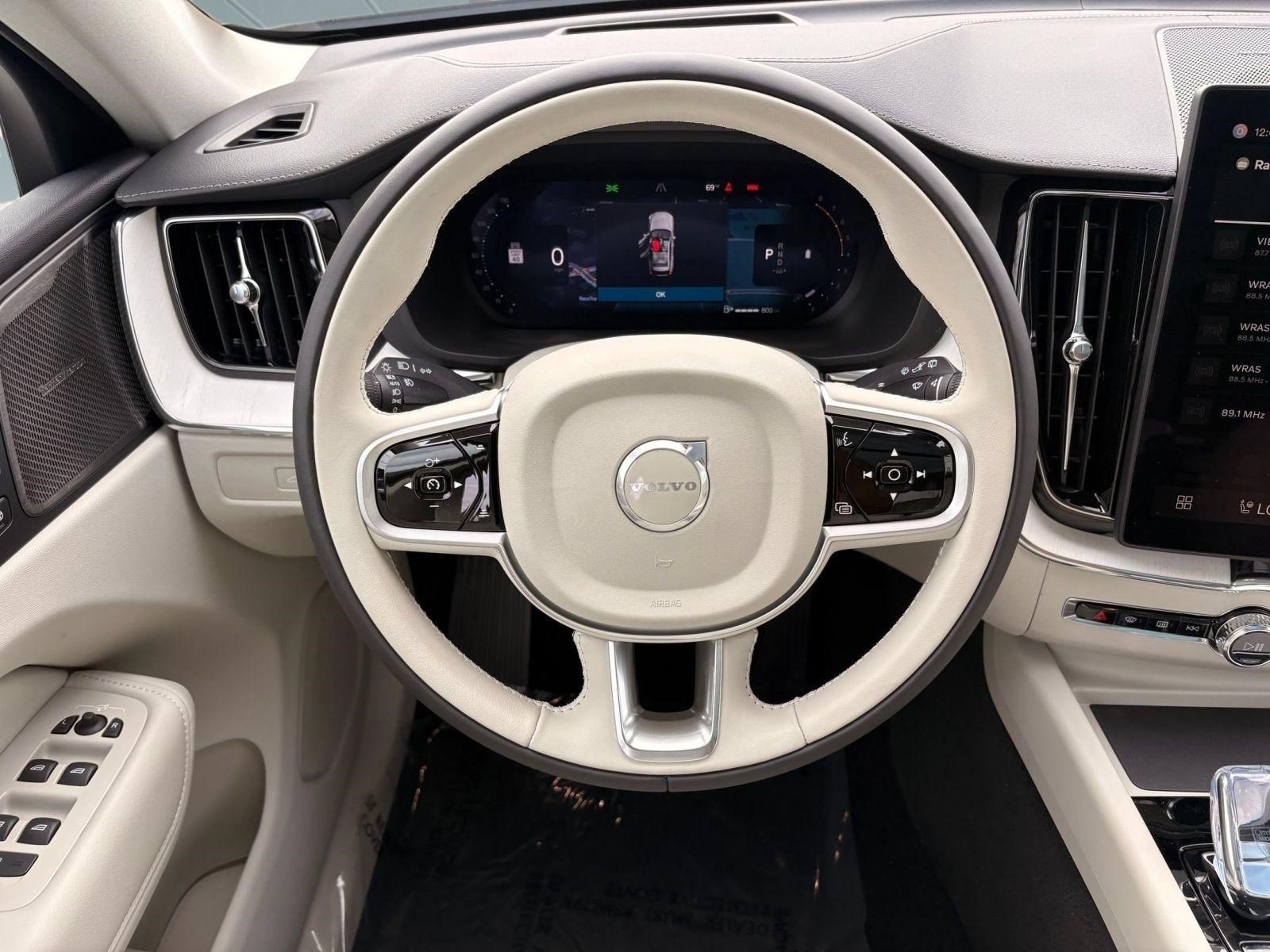 Certified 2026 Volvo XC60 B5 Ultra w/ Climate Package AWD/4WD image 17