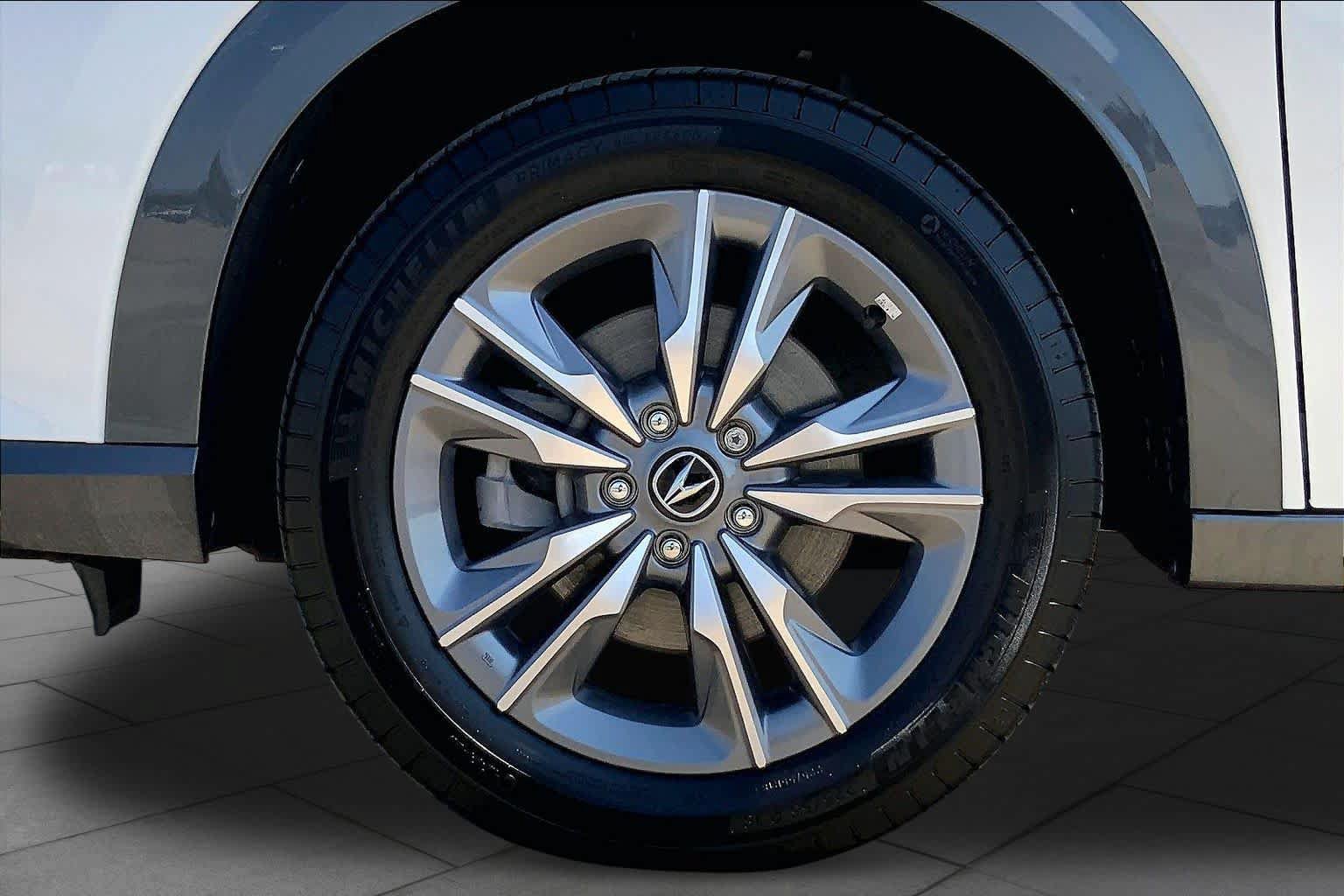 Used 2025 Acura ADX AWD image 11