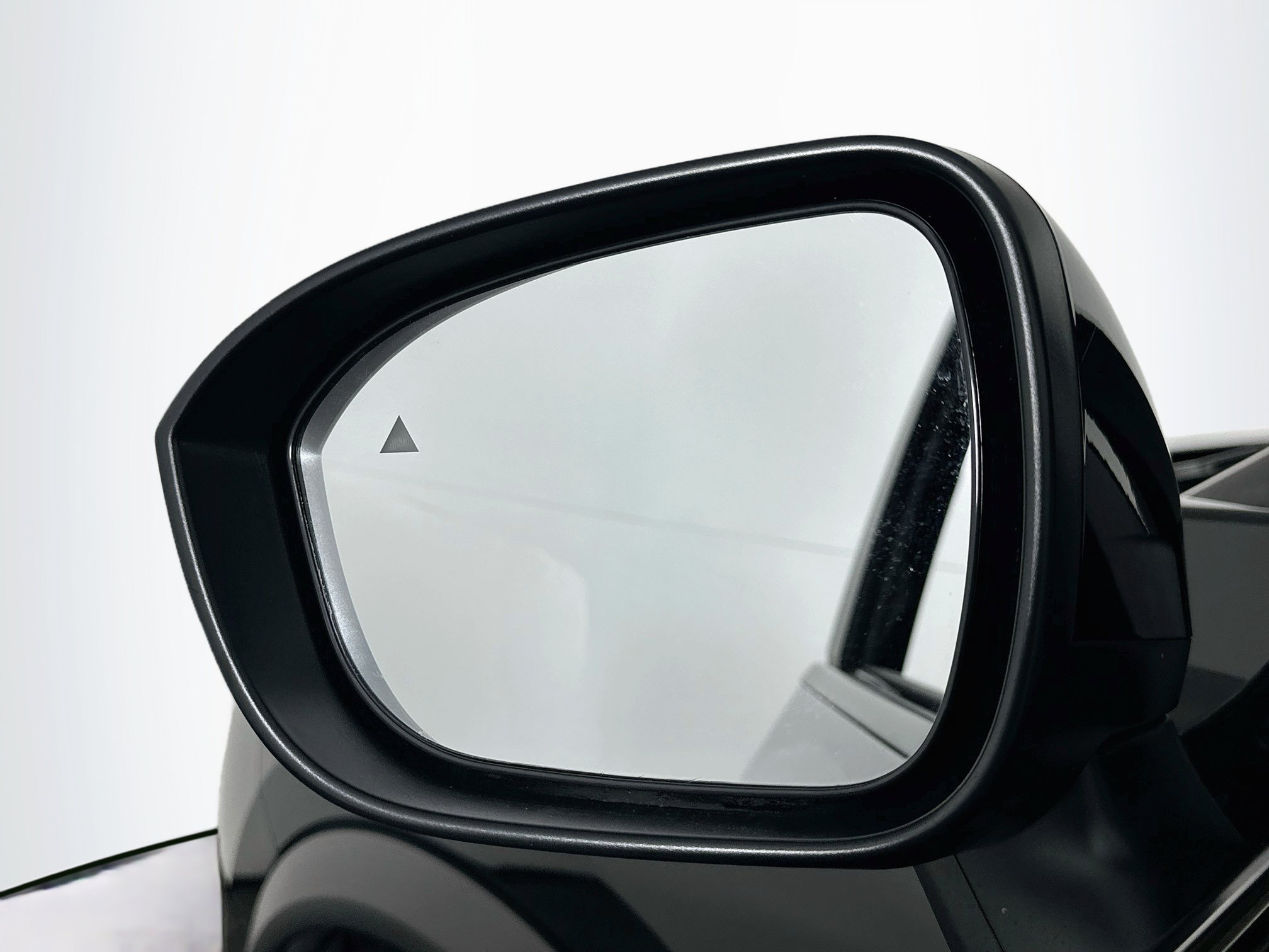 Used 2023 Nissan Rogue SV FWD image 16