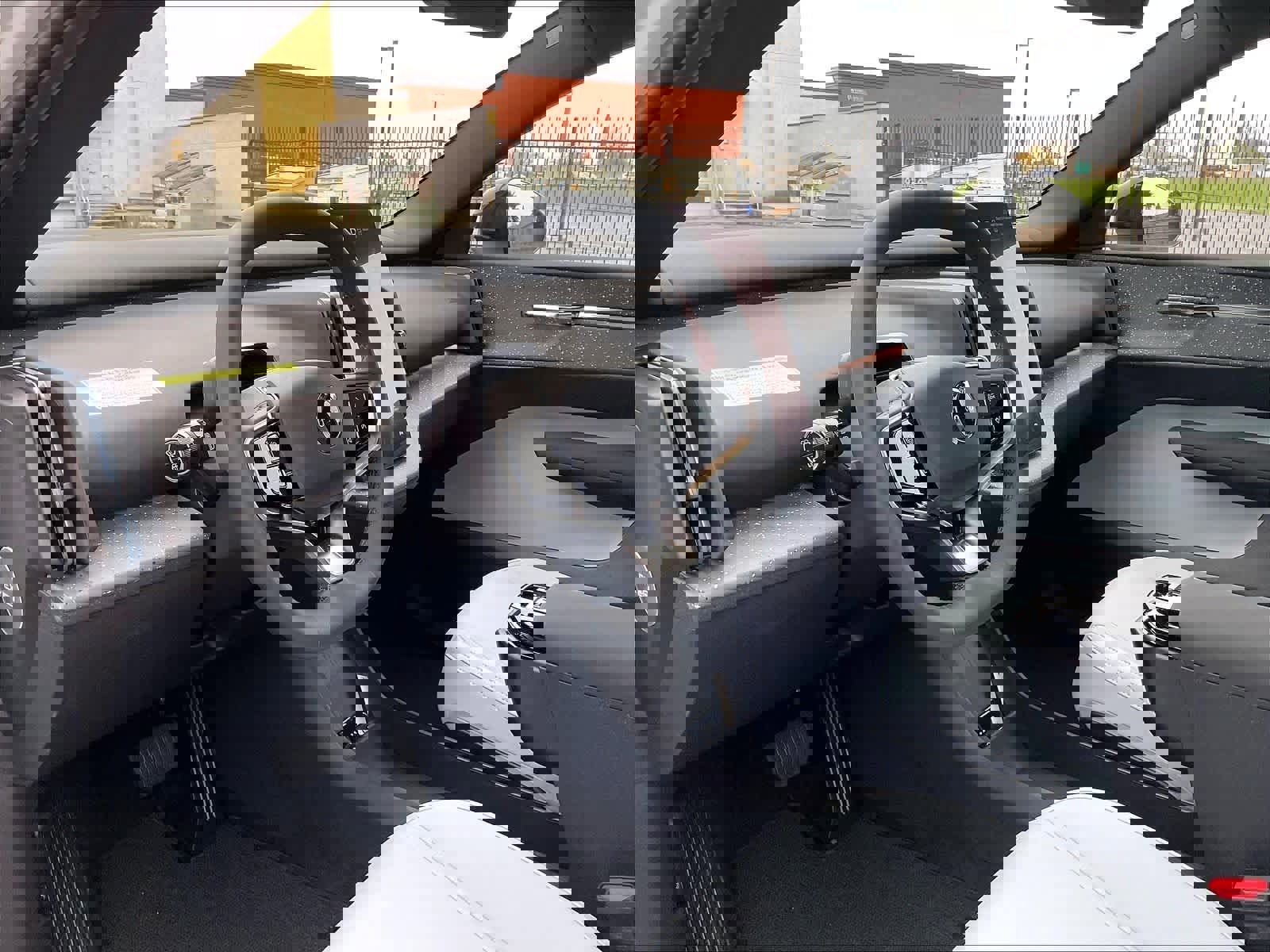 New 2025 Volvo EX30 Ultra w/ Protection Package Premier image 8