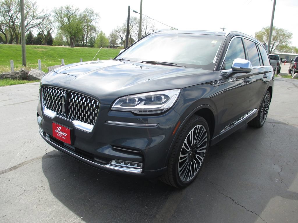 Used 2022 Lincoln Aviator Black Label w/ Dynamic Handling Package image 10