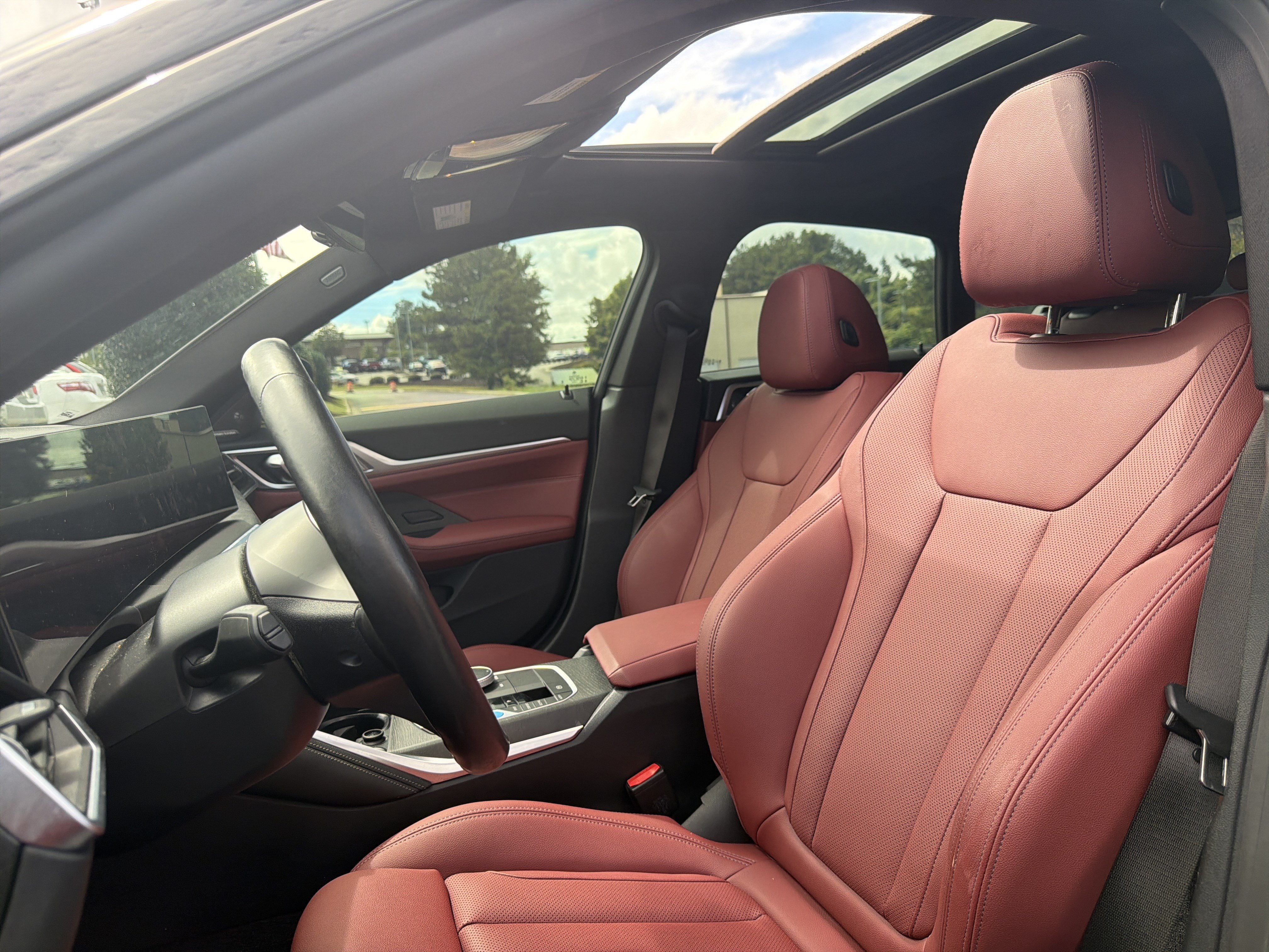 Used 2023 BMW i4 eDrive40 w/ M Sport Package RWD image 71