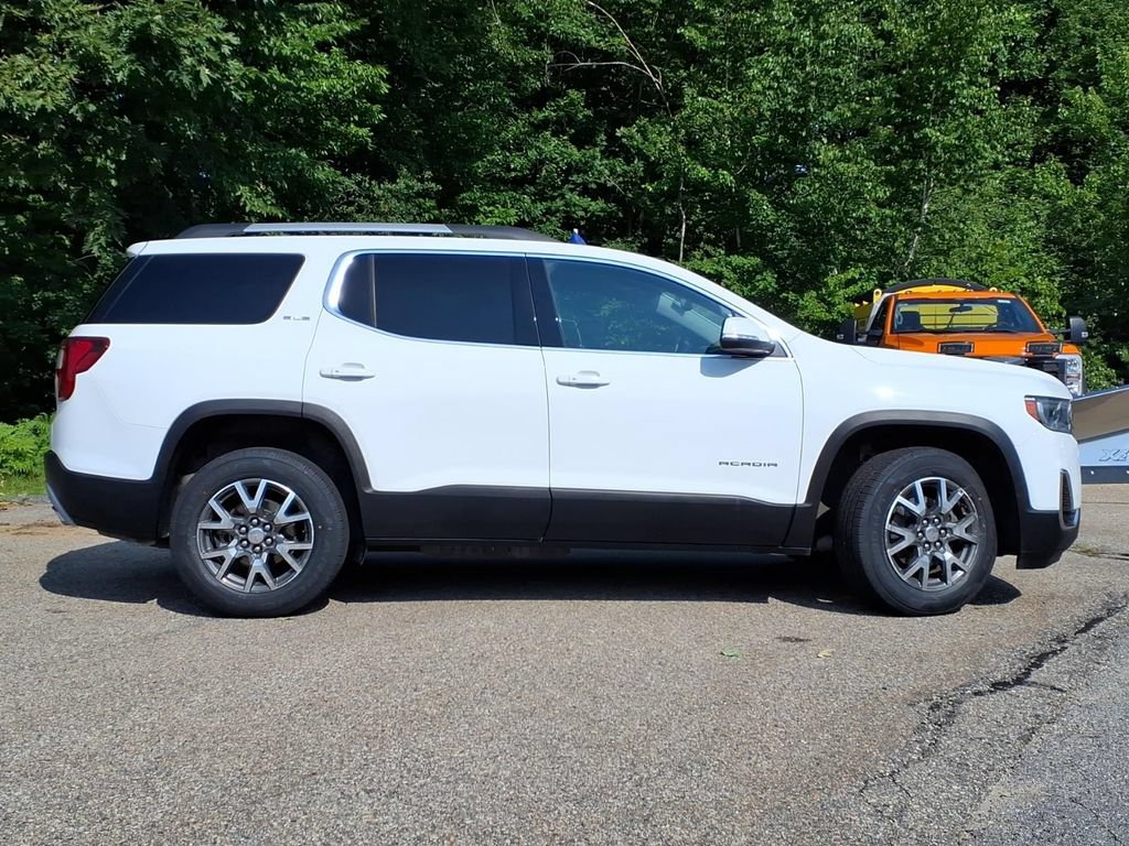 Used 2023 GMC Acadia SLE w/ Driver Convenience Package AWD/4WD image 3