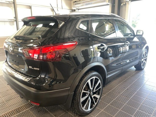 Used 2018 Nissan Rogue Sport SL w/ SL Premium Package AWD/4WD image 15