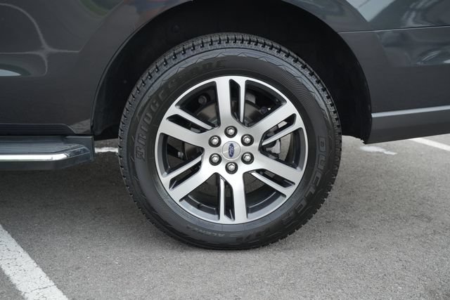 Used 2022 Ford Expedition XLT AWD/4WD image 49