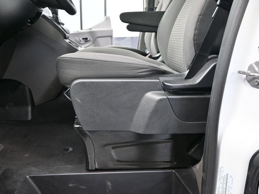 Used 2025 Ford Transit 350 XLT image 20