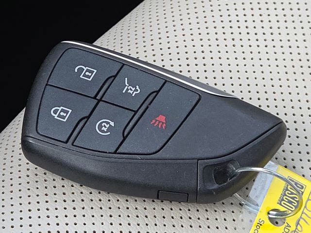 Used 2022 Buick Envision Avenir w/ Technology Package II image 43