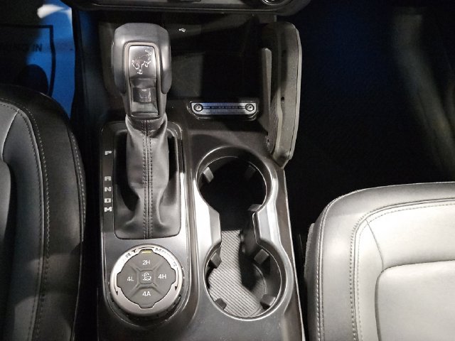 Certified 2024 Ford Bronco Everglades AWD/4WD image 32