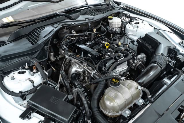 Used 2022 Ford Mustang Coupe image 29