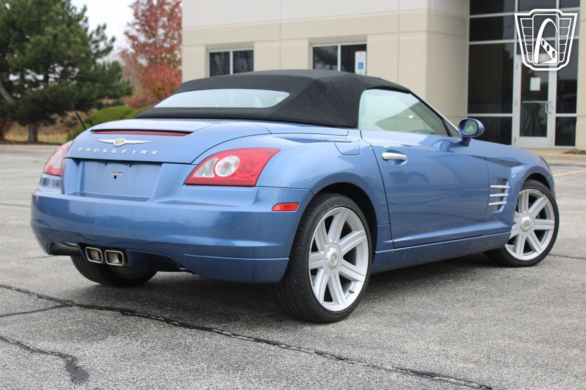 Used 2007 Chrysler Crossfire Limited image 17