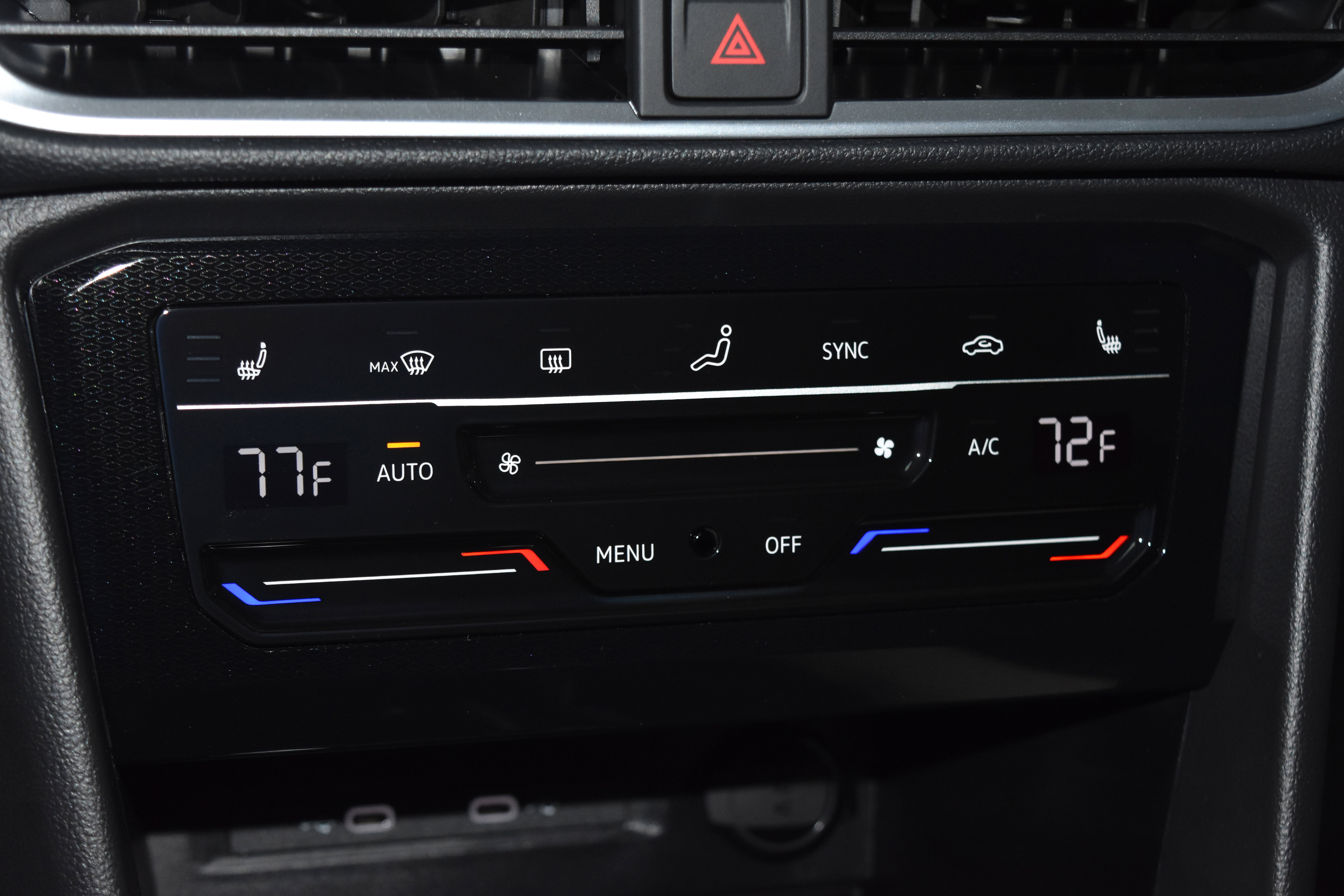 New 2025 Volkswagen Taos SE image 10