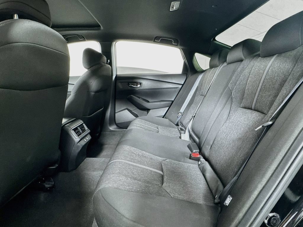 Used 2025 Honda Accord Sport image 11