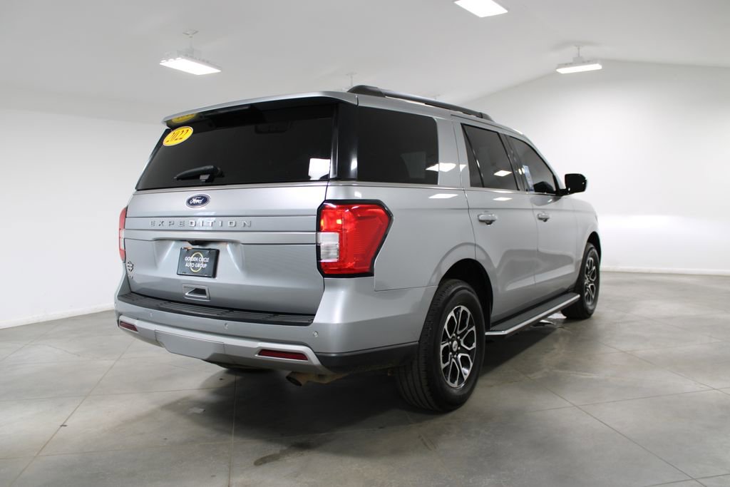 Used 2022 Ford Expedition XLT image 9