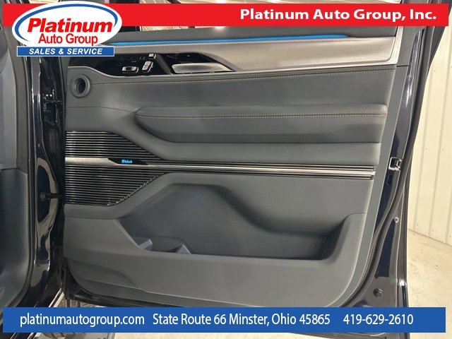 Used 2023 Jeep Grand Wagoneer L Series III w/ Rear Seat Video Group 1 image 51