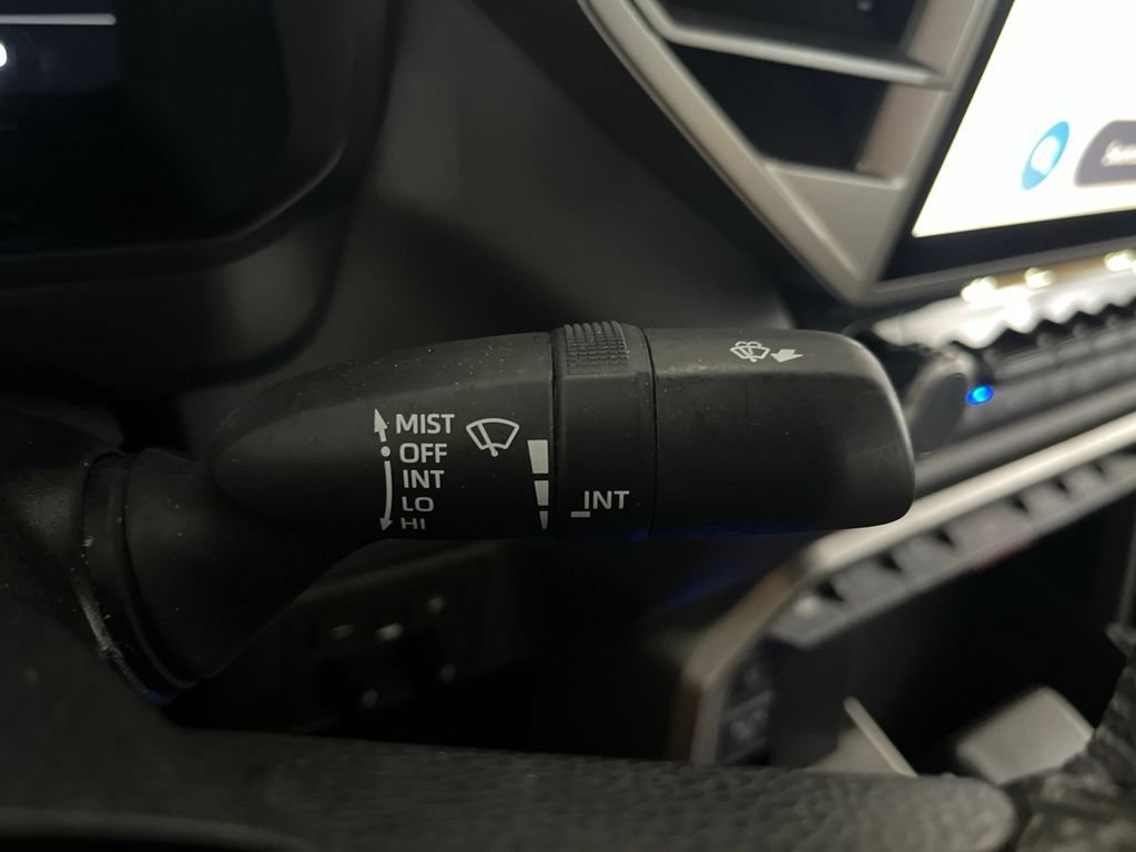 Certified 2025 Toyota Tundra Limited AWD/4WD image 65