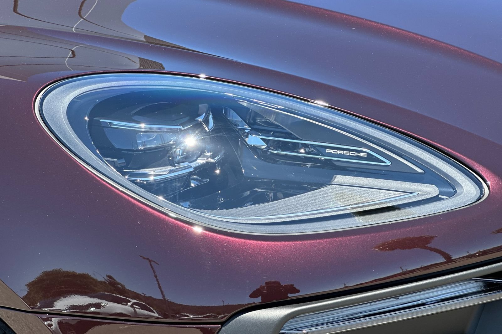 New 2026 Porsche Macan AWD/4WD image 37