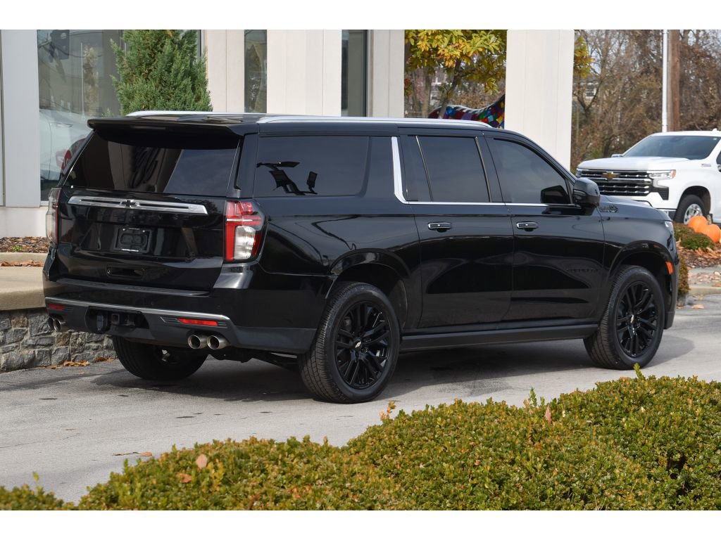 Used 2021 Chevrolet Suburban High Country w/ Premium Package image 4
