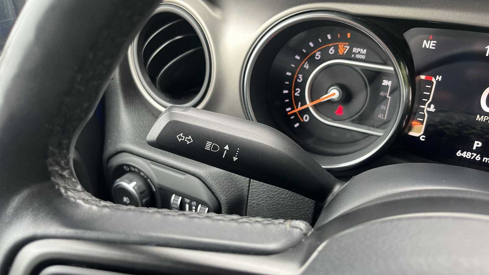 Used 2019 Jeep Wrangler Sport AWD/4WD image 37