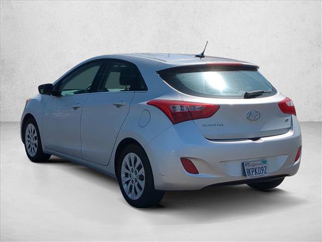 Used 2017 Hyundai Elantra GT FWD image 8