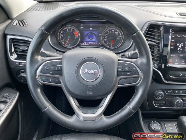 Used 2019 Jeep Cherokee Limited w/ Luxury Group image 18