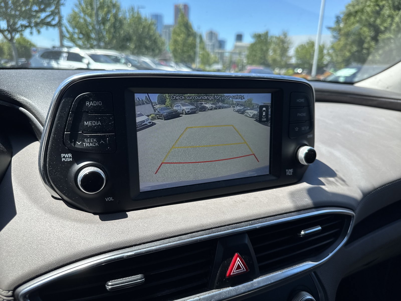 Used 2019 Hyundai Santa Fe SE AWD/4WD image 22