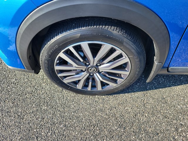 Used 2021 Nissan Kicks SR FWD image 5