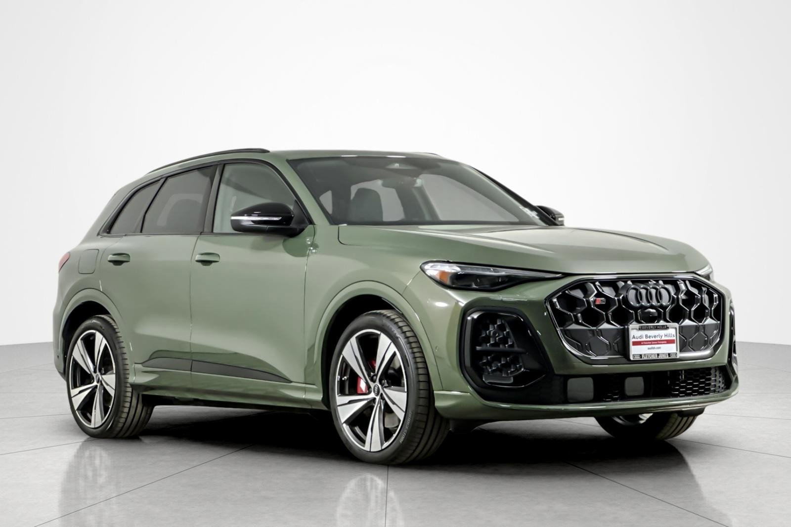 New 2025 Audi SQ5 Premium Plus image 2