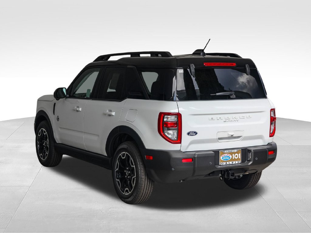 New 2026 Ford Bronco Sport Outer Banks w/ Outer Banks Tech Package+ AWD/4WD image 8