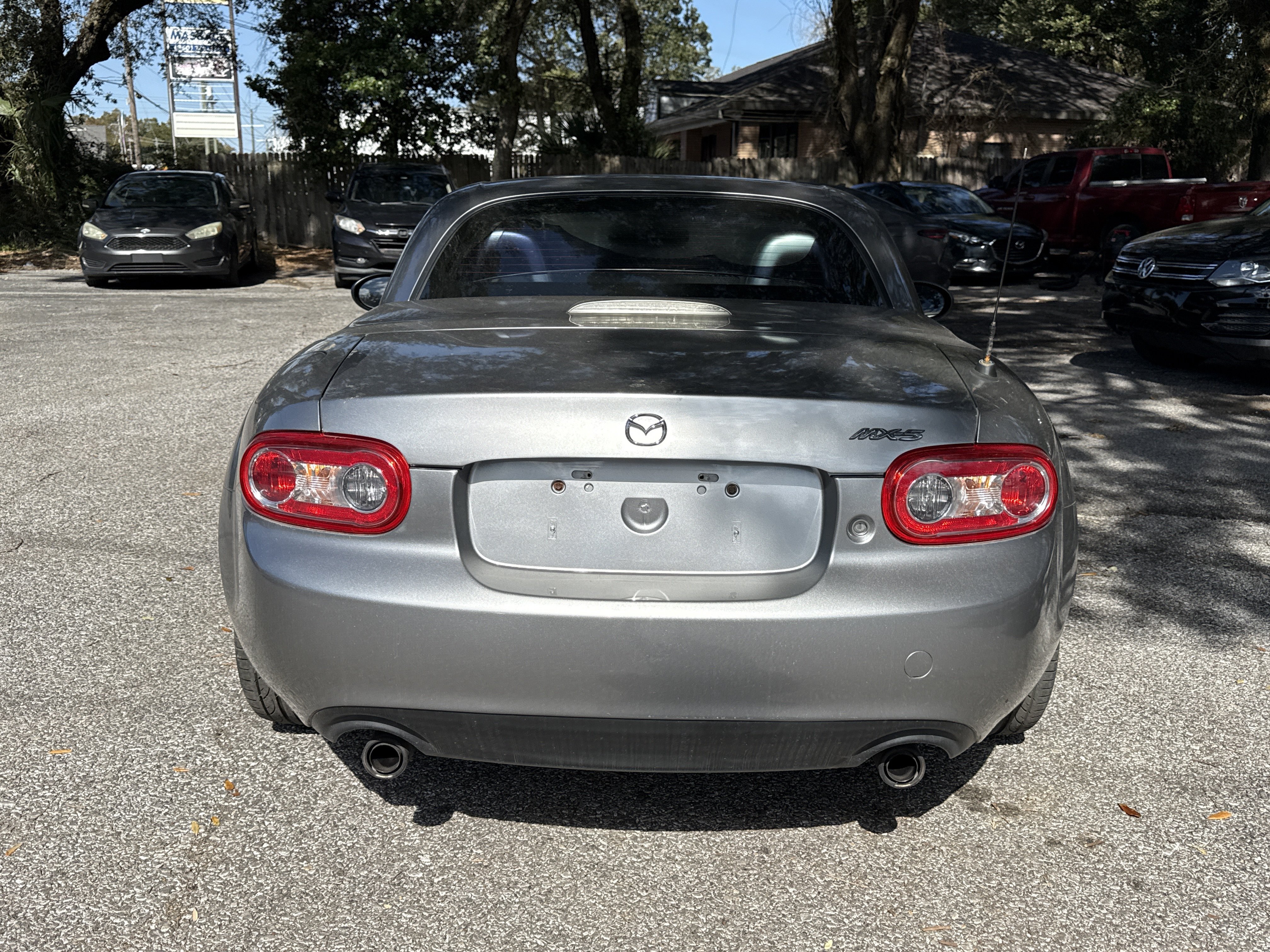 Used 2013 MAZDA MX-5 Miata Grand Touring RWD image 4