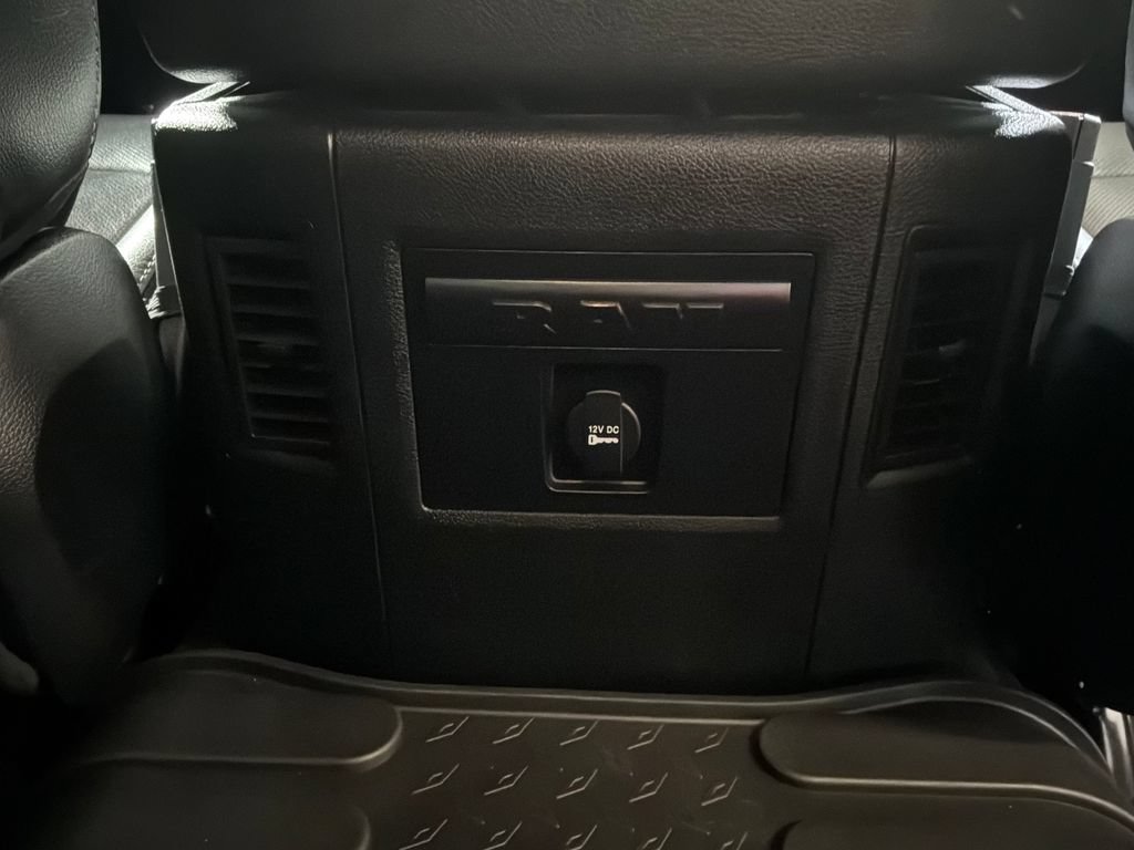 Used 2015 RAM 1500 Sport w/ Black Ram 1500 Sport Group AWD/4WD image 16