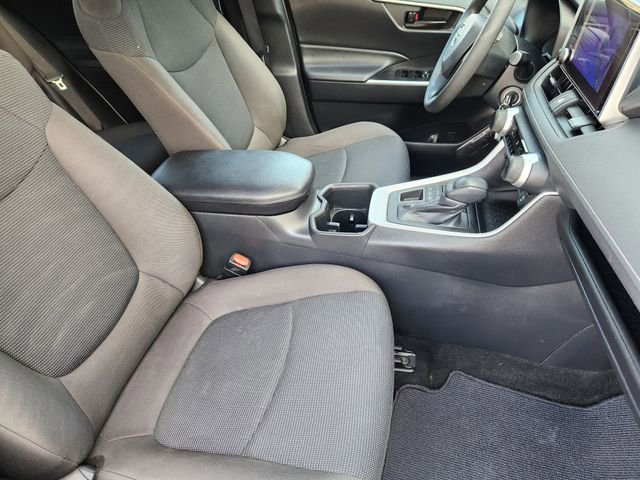 Certified 2023 Toyota RAV4 LE AWD/4WD image 12