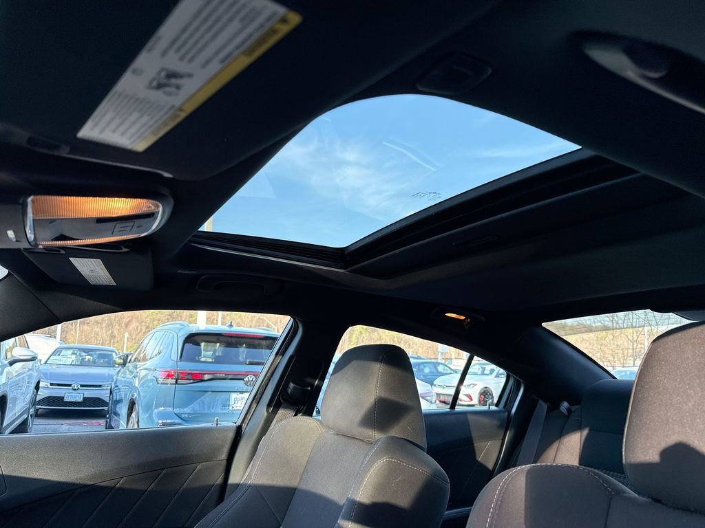 Used 2022 Dodge Charger GT w/ Blacktop Package image 16