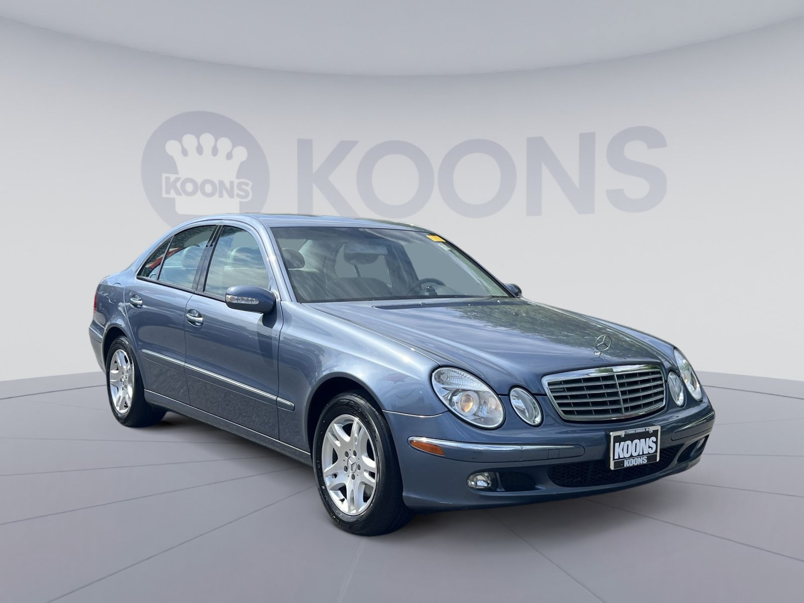 Used 2005 Mercedes-Benz E 320 4MATIC Sedan image 10