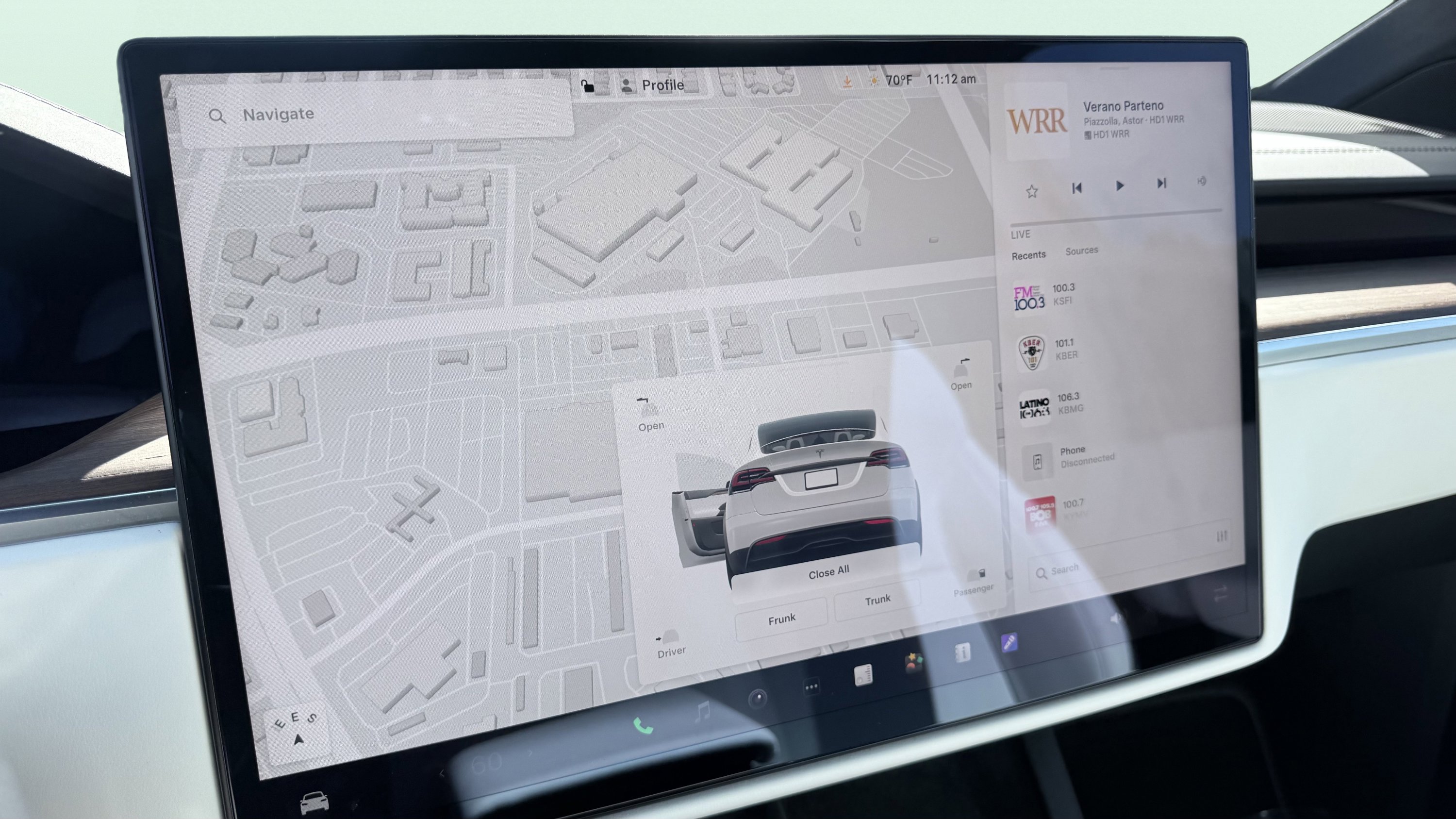 Used 2023 Tesla Model X image 56