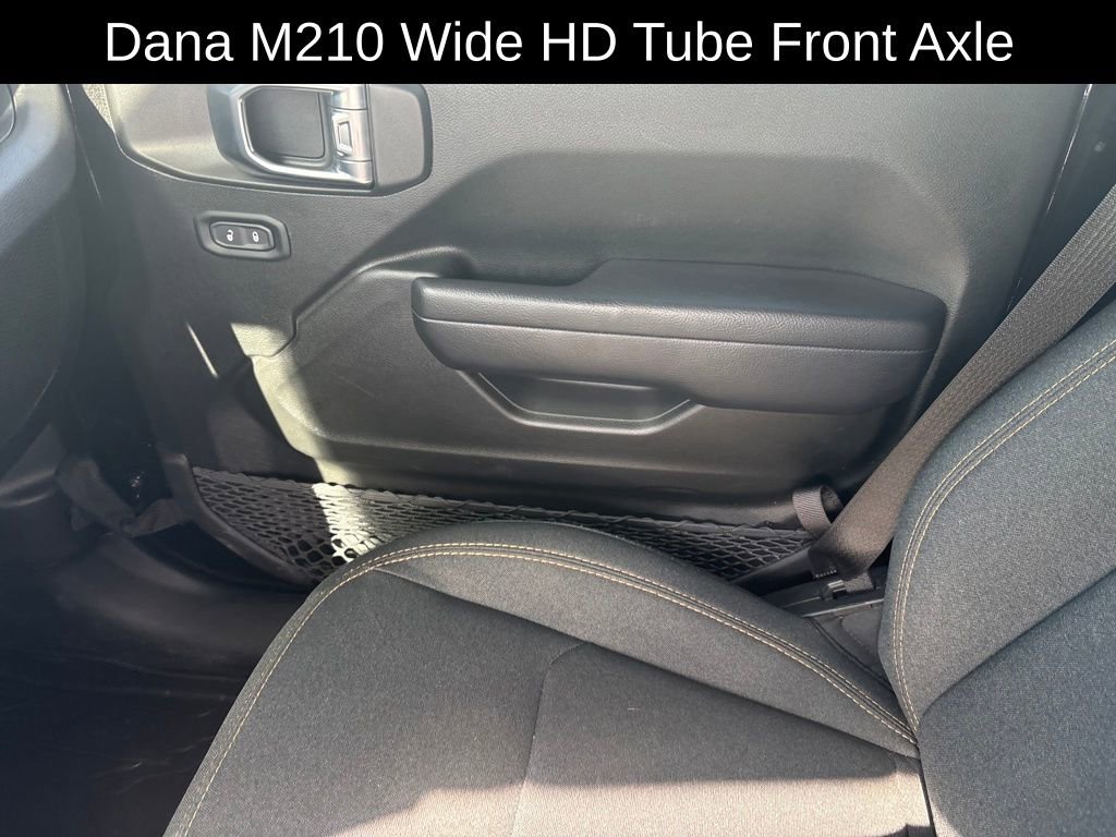 Used 2024 Jeep Wrangler Willys image 26