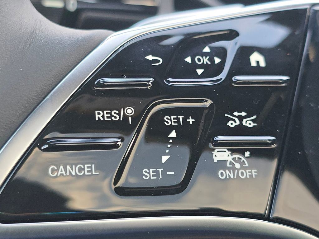 New 2026 Mercedes-Benz E 450 4MATIC Sedan image 33