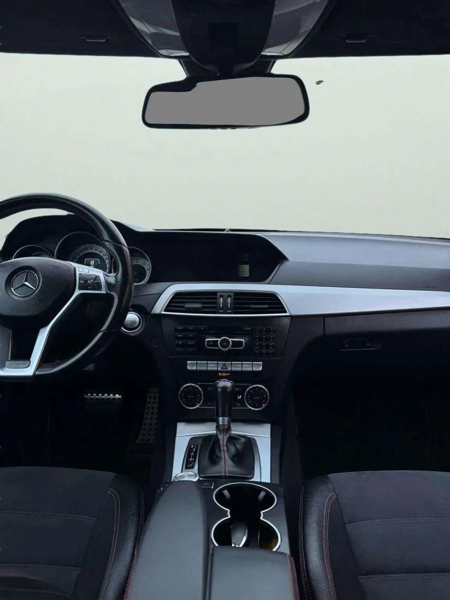 Used 2015 Mercedes-Benz C 350 4MATIC Coupe image 25