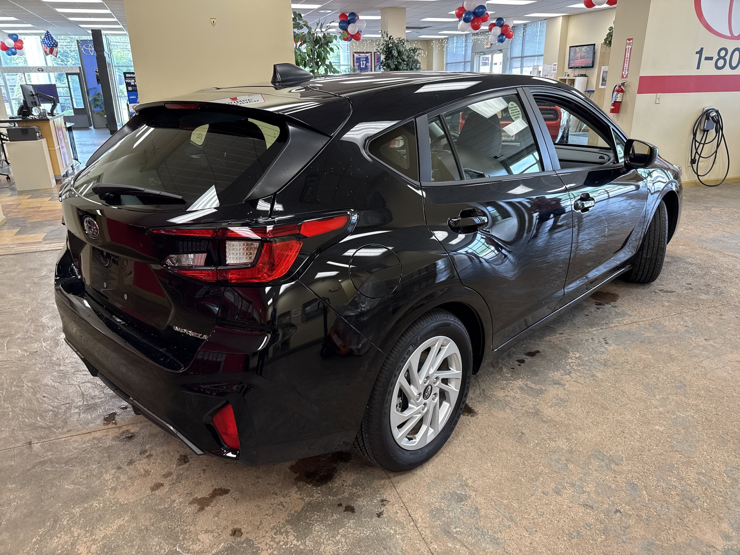 Used 2025 Subaru Impreza 2.0i AWD/4WD image 10