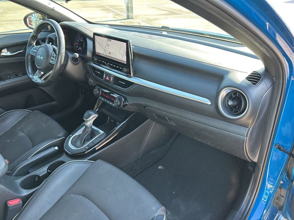Used 2023 Kia Forte GT-Line image 43