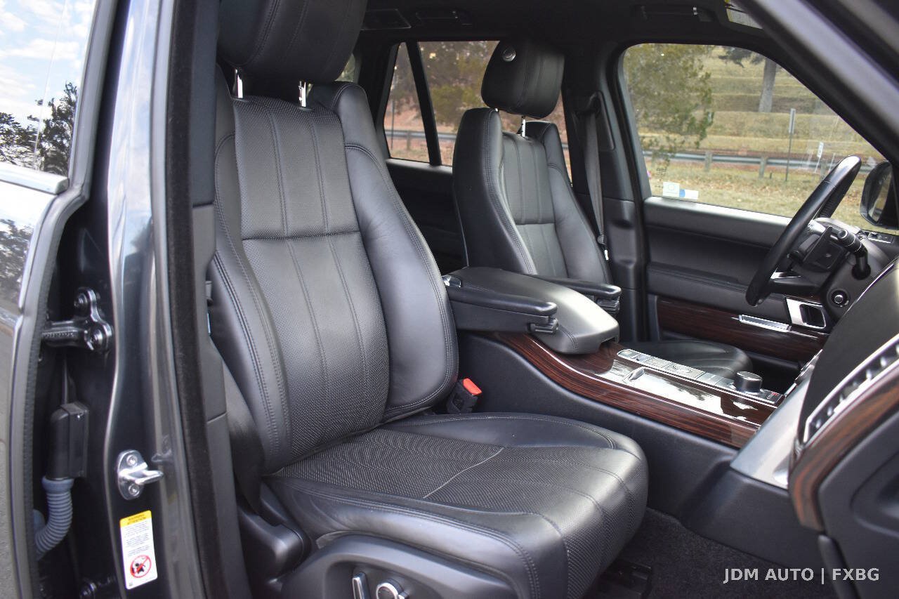 Used 2016 Land Rover Range Rover Supercharged AWD/4WD image 14