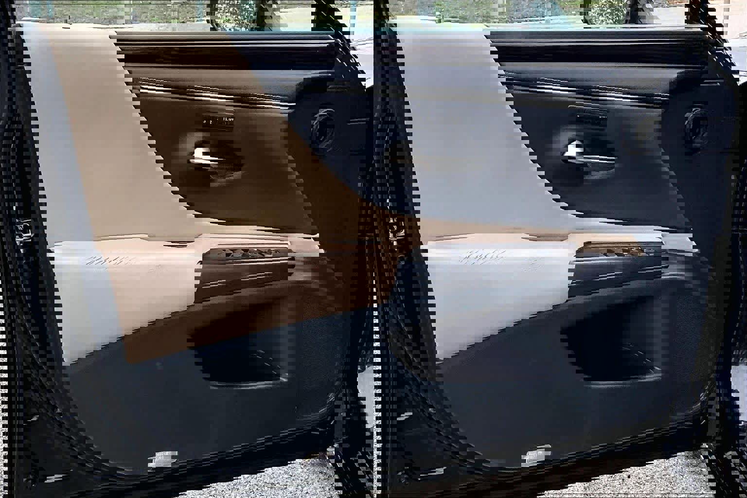 Used 2019 Lexus ES 350 w/ Premium Package image 26