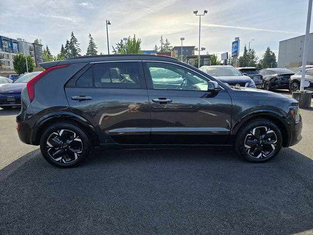 Certified 2023 Kia Niro Wave FWD image 7